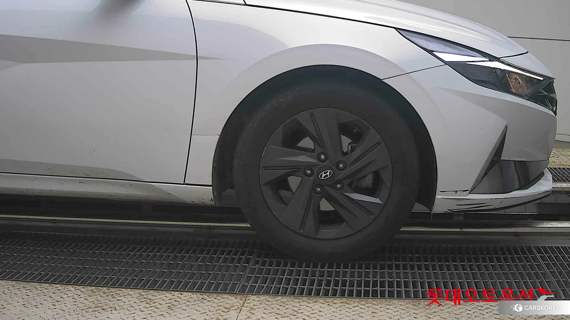 Hyundai Avante Hybrid id 4902485 из Кореи 15