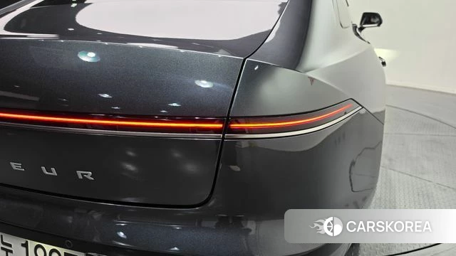 Hyundai Grandeur Hybrid (GN7) id 4941647 из Кореи 15