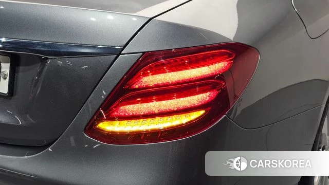 Mercedes-Benz E-Class W213 id 4770768 из Кореи 15