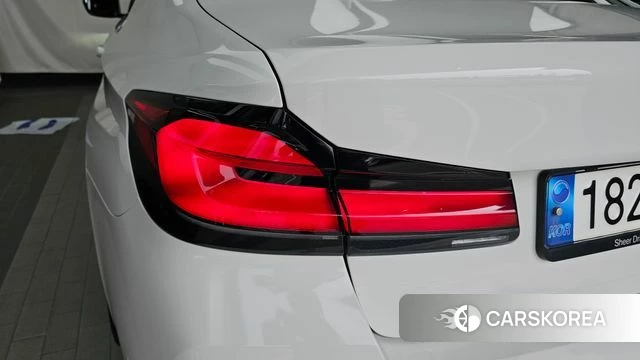 BMW 5 Series (G30) id 4636216 из Кореи 15