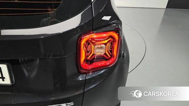 Jeep Renegade id 4717444 из Кореи 15
