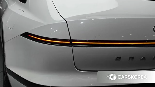 Hyundai Grandeur (GN7) id 4608274 из Кореи 15