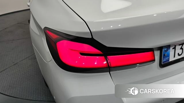 BMW 5 Series (G30) id 4268366 из Кореи 15