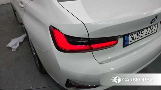 BMW 3 Series (G20) id 4310101 из Кореи 15