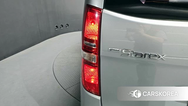 Hyundai The New Grand Starex id 4345577 из Кореи 15