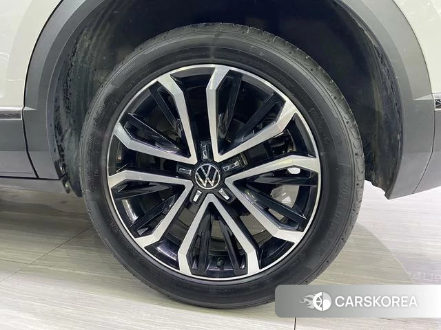 Volkswagen Exploring songs id 4277528 из Китая 15