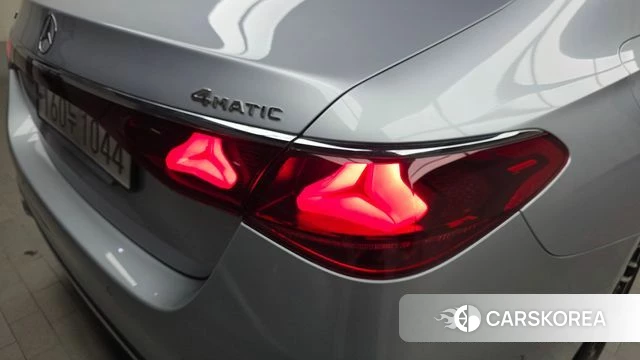 Mercedes-Benz E-Class W214 id 4222975 из Кореи 15