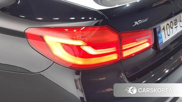 BMW 5 Series (G30) id 4465491 из Кореи 15