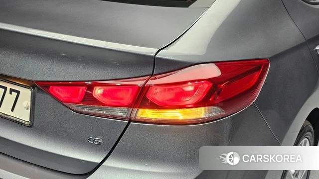 Hyundai Avante AD id 4605390 из Кореи 15