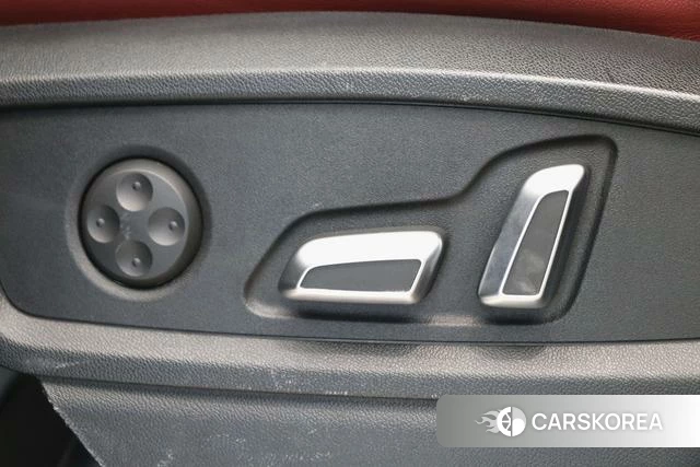 Audi Q5L id 4275254 из Китая 15
