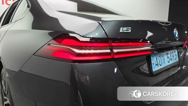 BMW i5 (G60) id 4847806 из Кореи 15