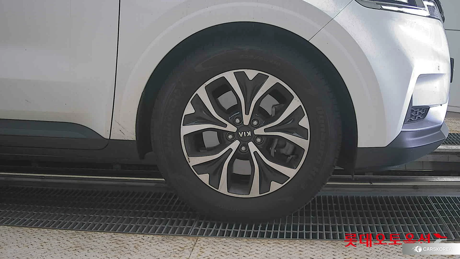 Kia Carnival id 4674173 из Кореи 15