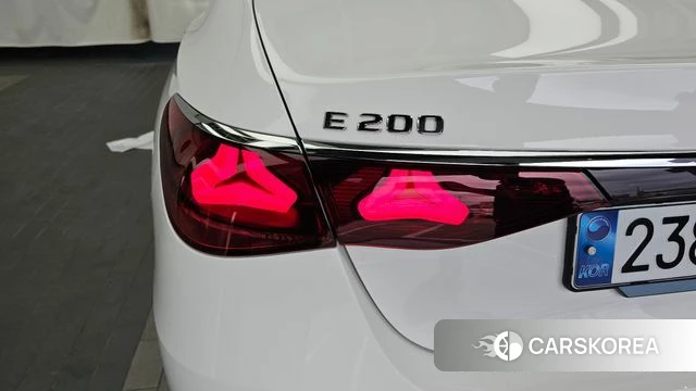 Mercedes-Benz E-Class W214 id 4505445 из Кореи 15
