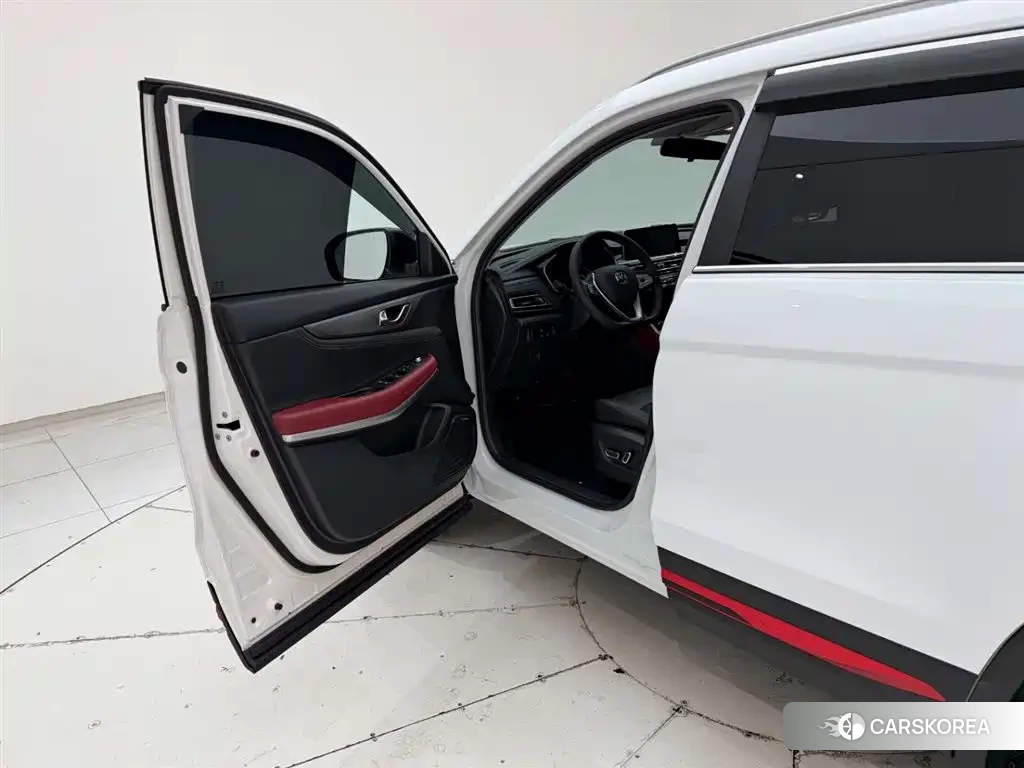 Chang'an Changan CS75 id 4538926 из Китая 15