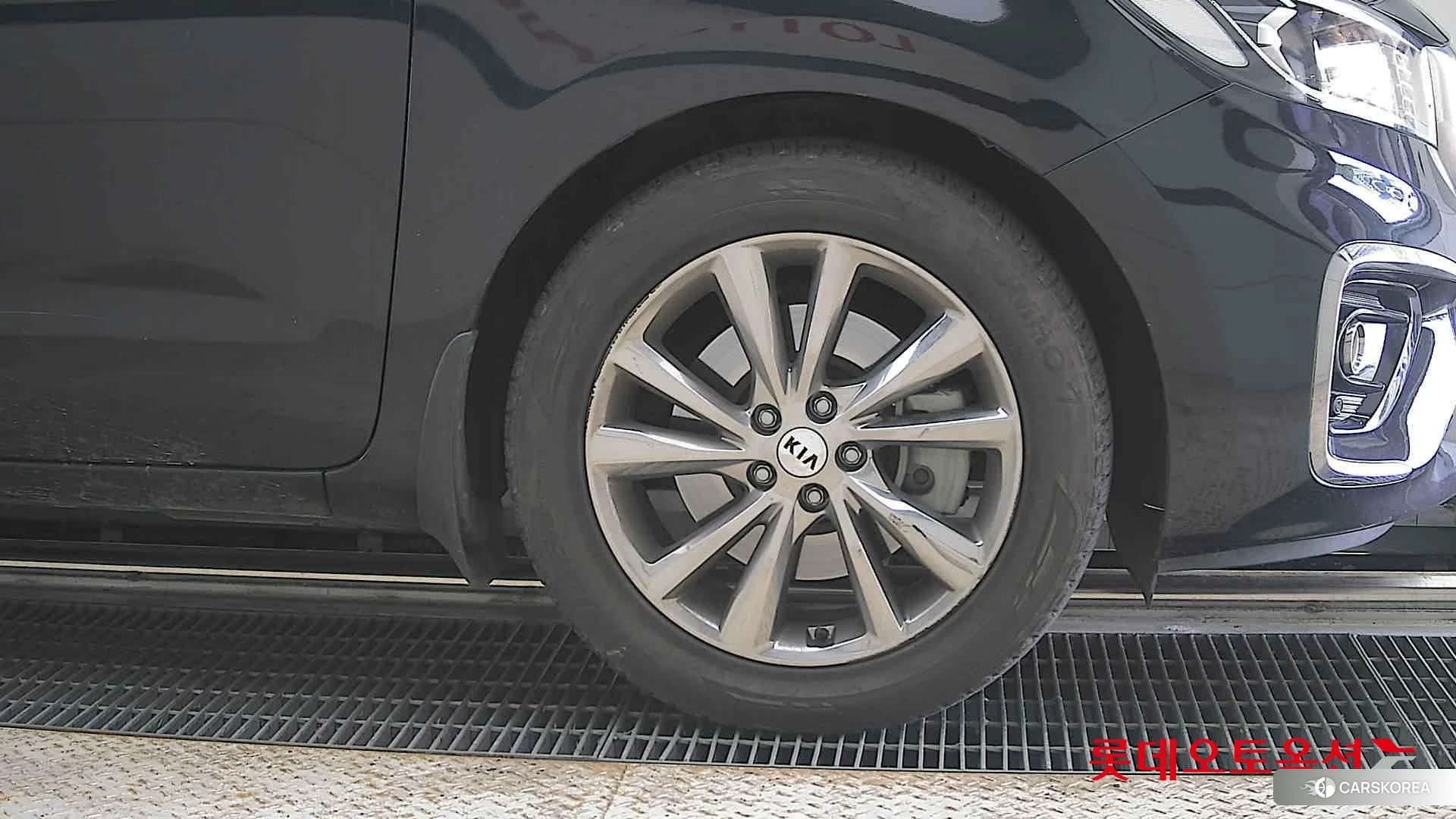 Kia Carnival id 4347383 из Кореи 15