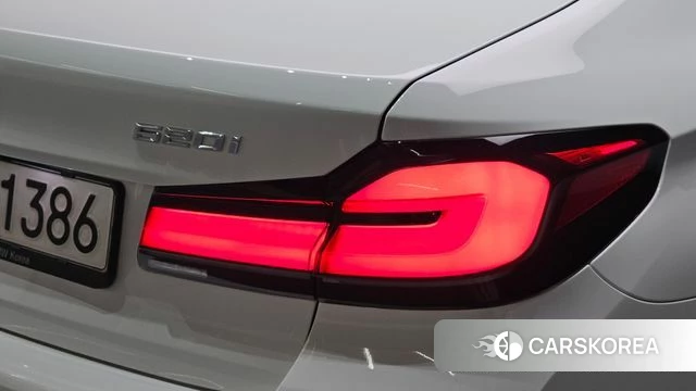 BMW 5 Series (G30) id 4720742 из Кореи 15