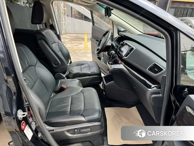 Honda Odyssey id 4336370 из Китая 15
