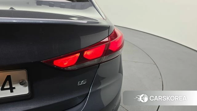 Hyundai Avante AD id 4508698 из Кореи 15