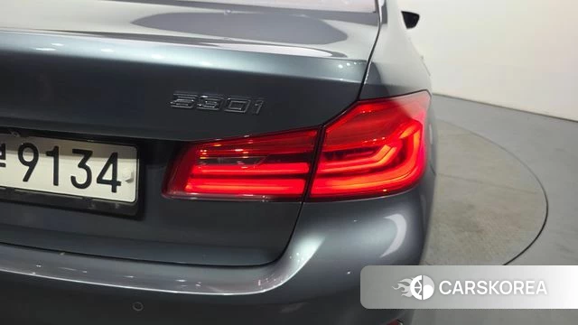 BMW 5 Series (G30) id 4581710 из Кореи 15