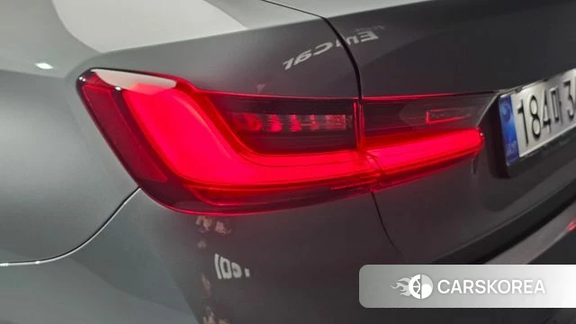 BMW 3 Series (G20) id 4570904 из Кореи 15