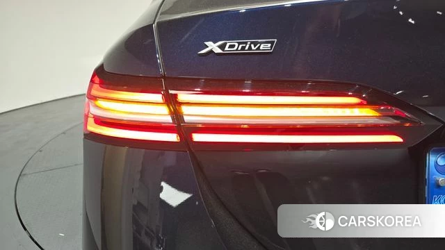 BMW 5 Series (G60) id 4248821 из Кореи 15