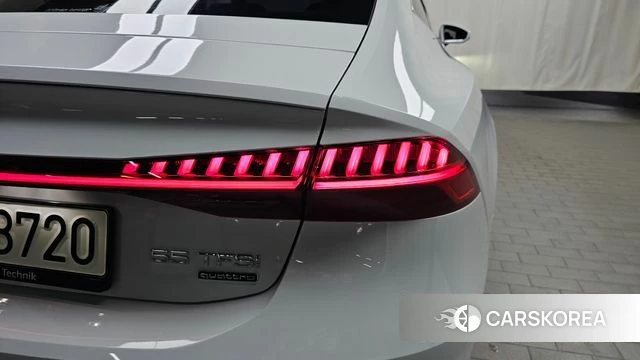 Audi A7 (4K) id 4519007 из Кореи 15