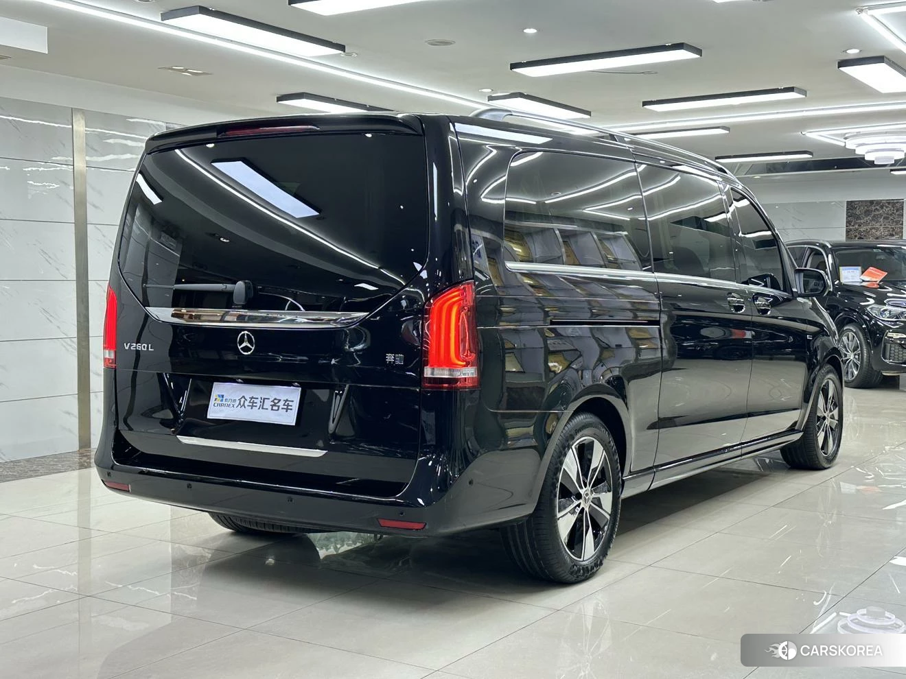 Mercedes-Benz V-class id 4492645 из Китая 15