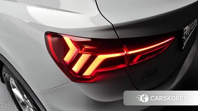 Audi Q3 (F3) id 4292725 из Кореи 15