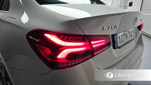 Mercedes-Benz A-Class W177 id 4309509 из Кореи 15