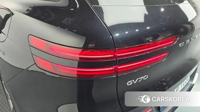 Genesis GV70 id 4381775 из Кореи 15