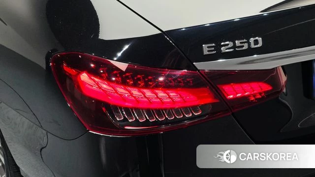 Mercedes-Benz E-Class W213 id 4691681 из Кореи 15