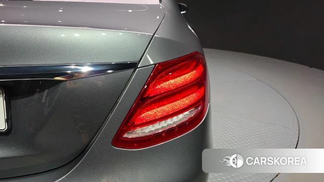 Mercedes-Benz E-Class W213 id 4447479 из Кореи 15