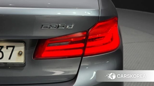 BMW 5 Series (G30) id 4587529 из Кореи 15