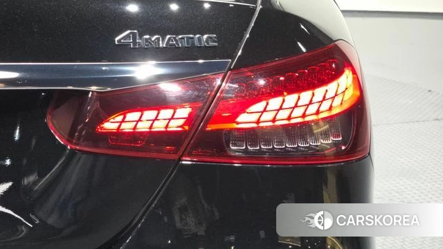 Mercedes-Benz E-Class W213 id 4702426 из Кореи 15