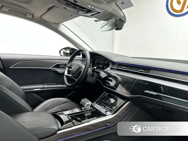 Audi A8 id 4265930 из Китая 15