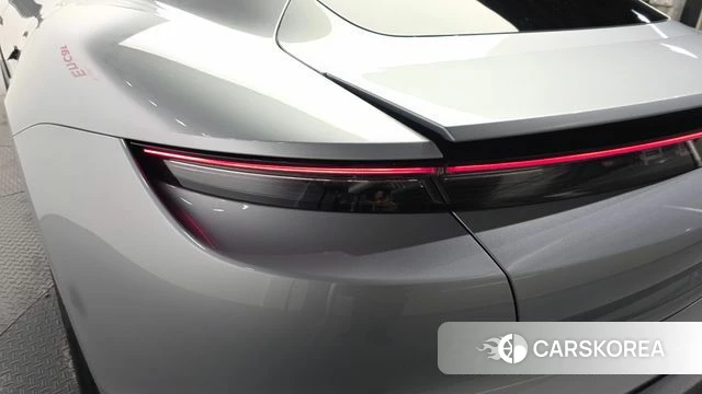Porsche Taycan id 4293445 из Кореи 15