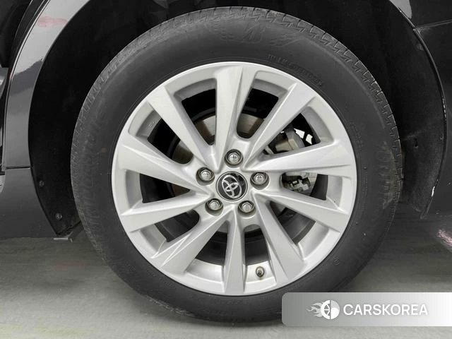 Toyota Camry id 3908339 из Китая 15