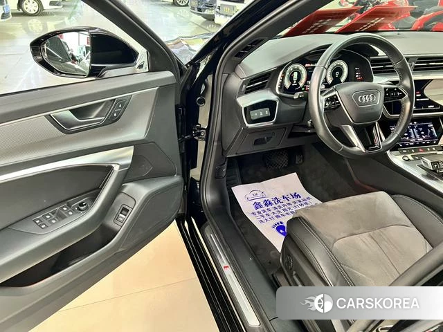 Audi A6L id 4348432 из Китая 15