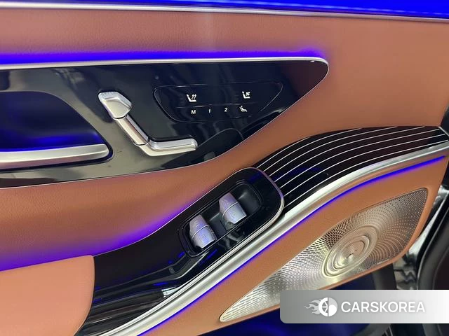 Mercedes-Benz S-class id 4272276 из Китая 15