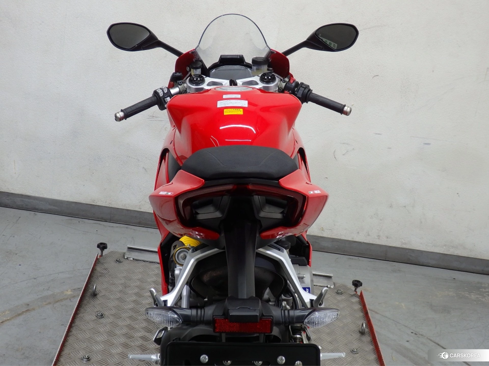 Ducati PANIGALE V2 id 3952001 из Японии 15