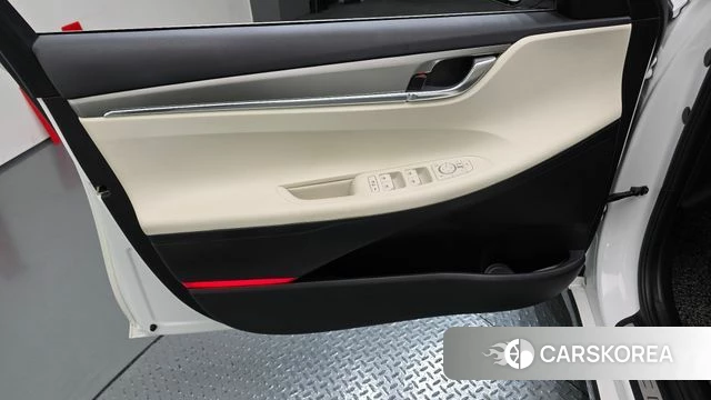 Hyundai The New Grandeur IG Hybrid id 4899409 из Кореи 15