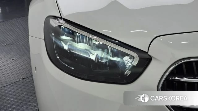 Mercedes-Benz E-Class W213 id 4666833 из Кореи 15