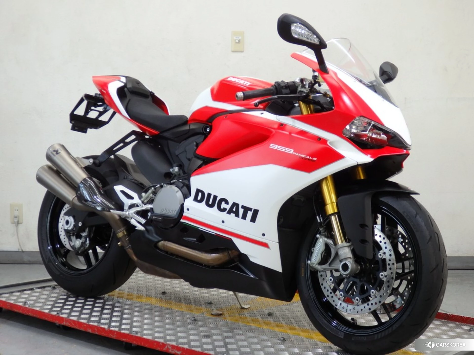 Проданный Ducati 959 PANIGALE id 4373914 из Японии, фото 15