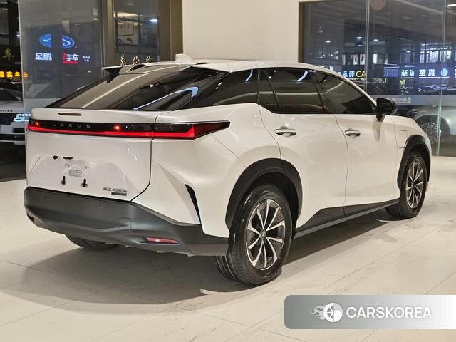 Lexus RZ id 4291463 из Китая 15