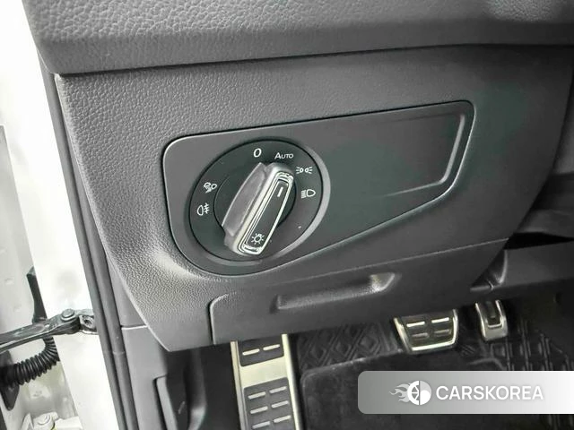 Volkswagen Tiguan X id 4260129 из Китая 15