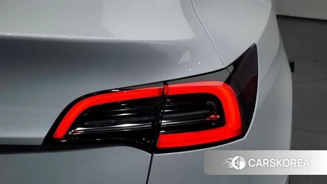 Tesla Model Y id 4640581 из Кореи 15