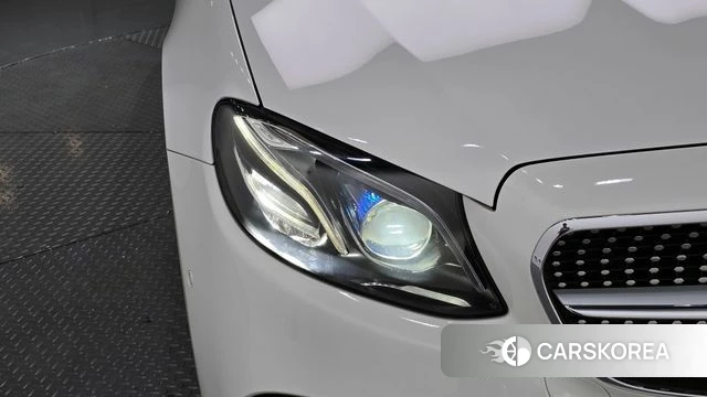 Mercedes-Benz E-Class W213 id 4390446 из Кореи 15