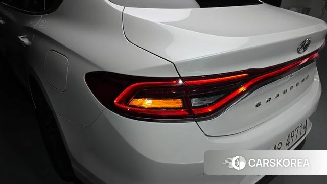 Hyundai Grandeur IG Hybrid id 4233035 из Кореи 15