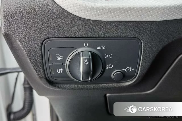 Audi Q2L id 4212274 из Китая 15