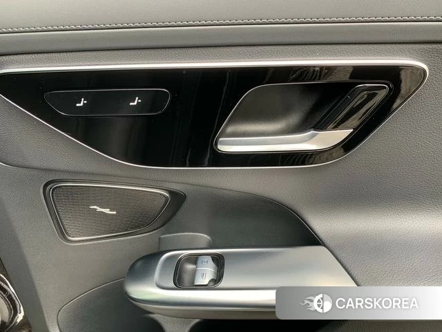 Mercedes-Benz Class C id 4220106 из Китая 15